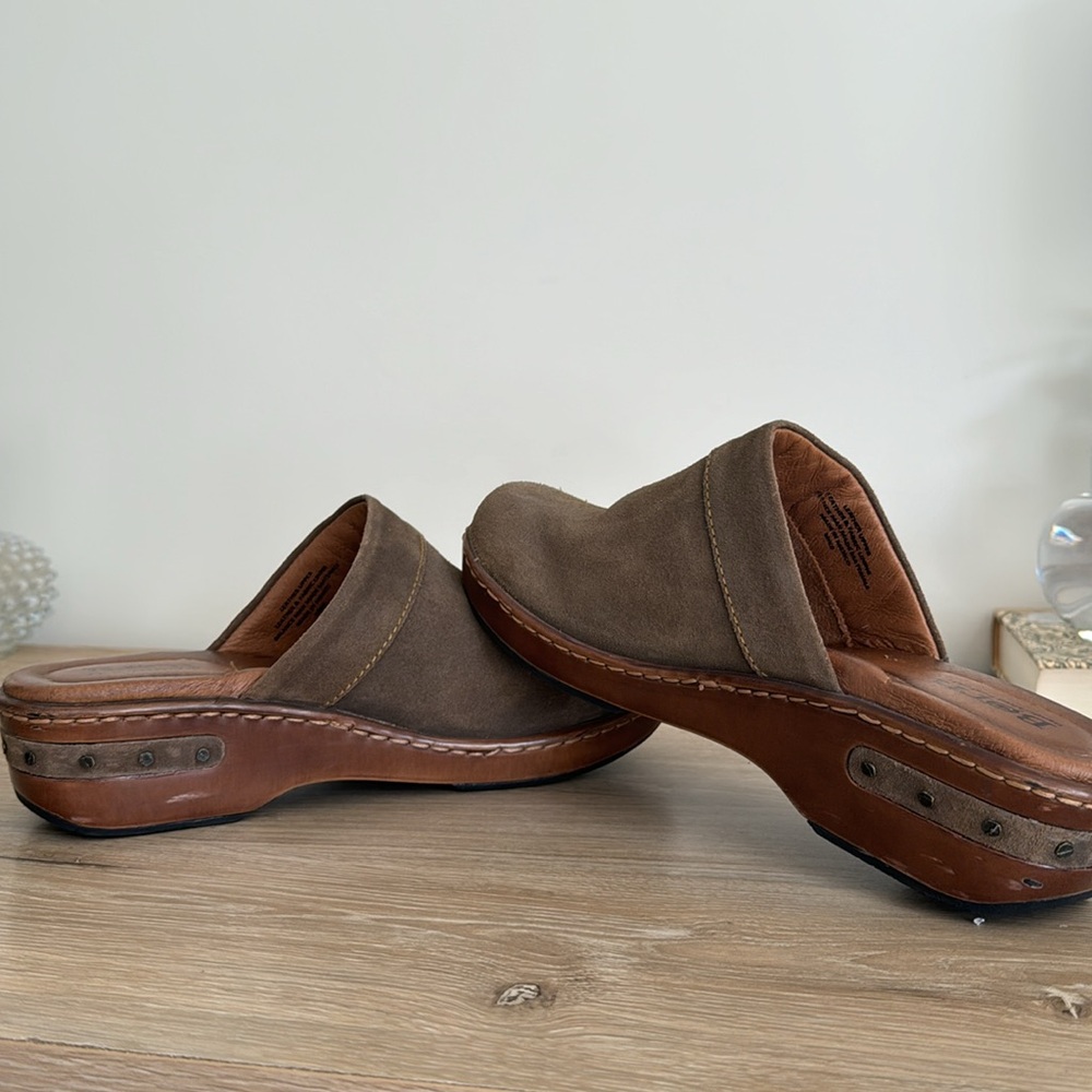 Born Leather Upper And Suede Clogs - image 5